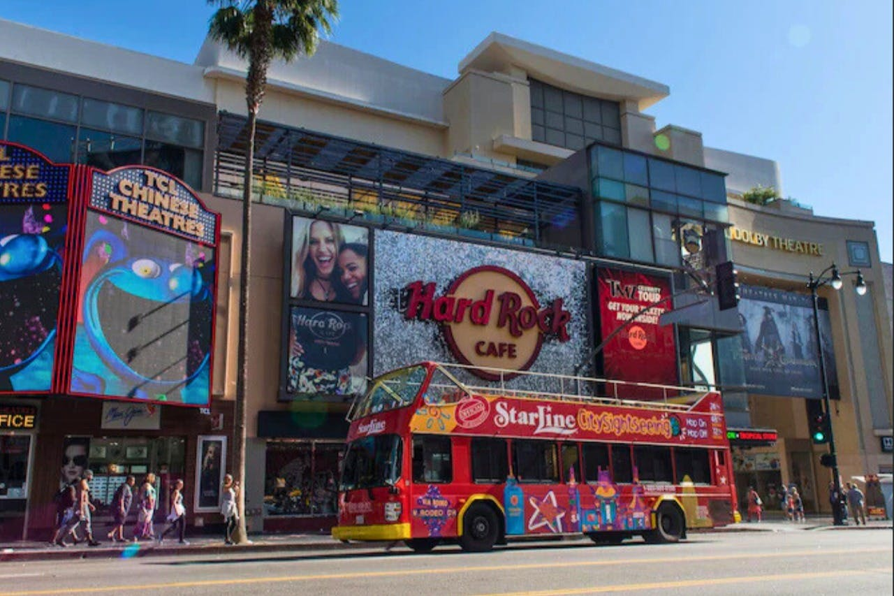 Universal Studios Hollywood: Entry Ticket + 1-Day Hop-on Hop-off Bus - Photo 1 of 4